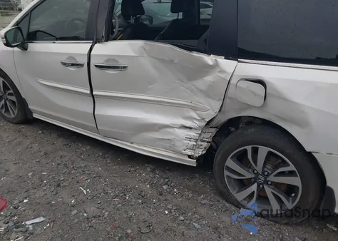 2022 Honda Odyssey Touring from USA, damaged, VIN 5FNRL6H87NB058420